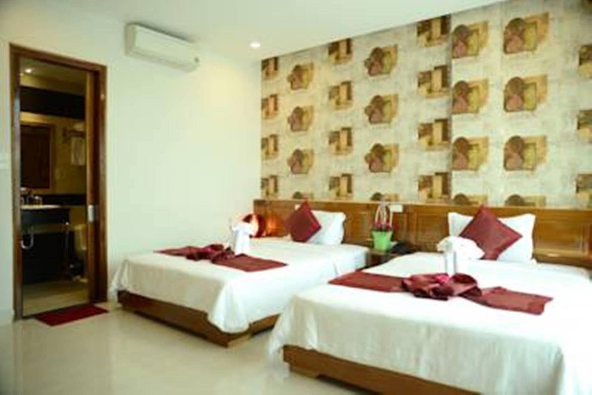 Red Diamond Hotel Дананг Екстериор снимка