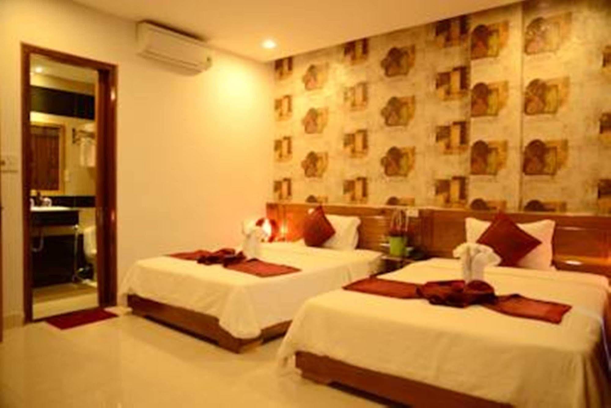 Red Diamond Hotel Дананг Екстериор снимка
